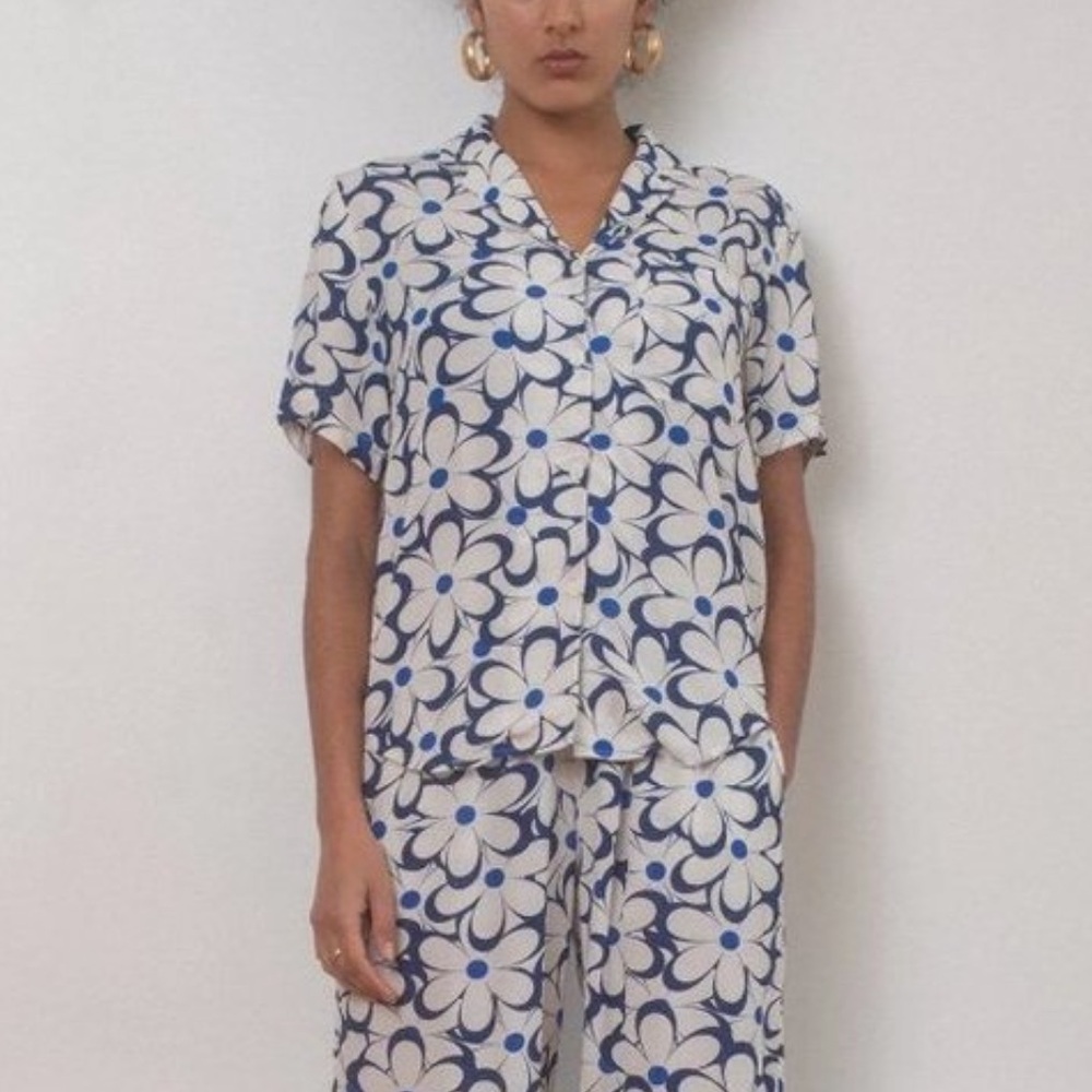 WRAY NYC lazy daisy top